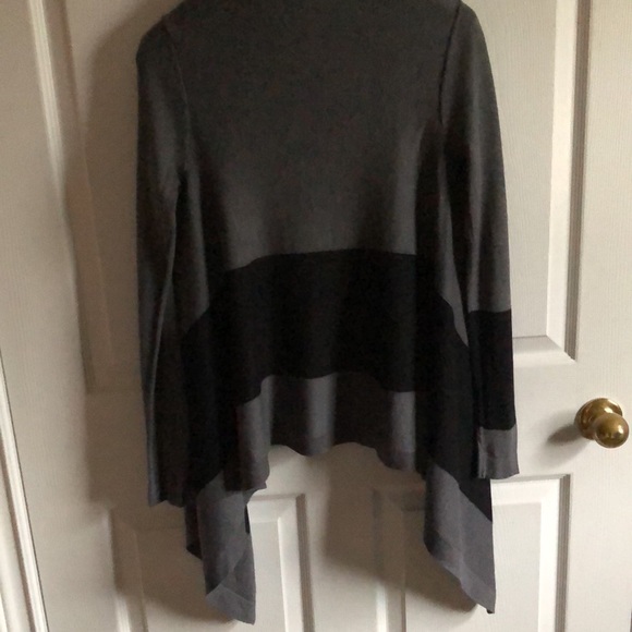 Grey& black cardigan! - Picture 7 of 7